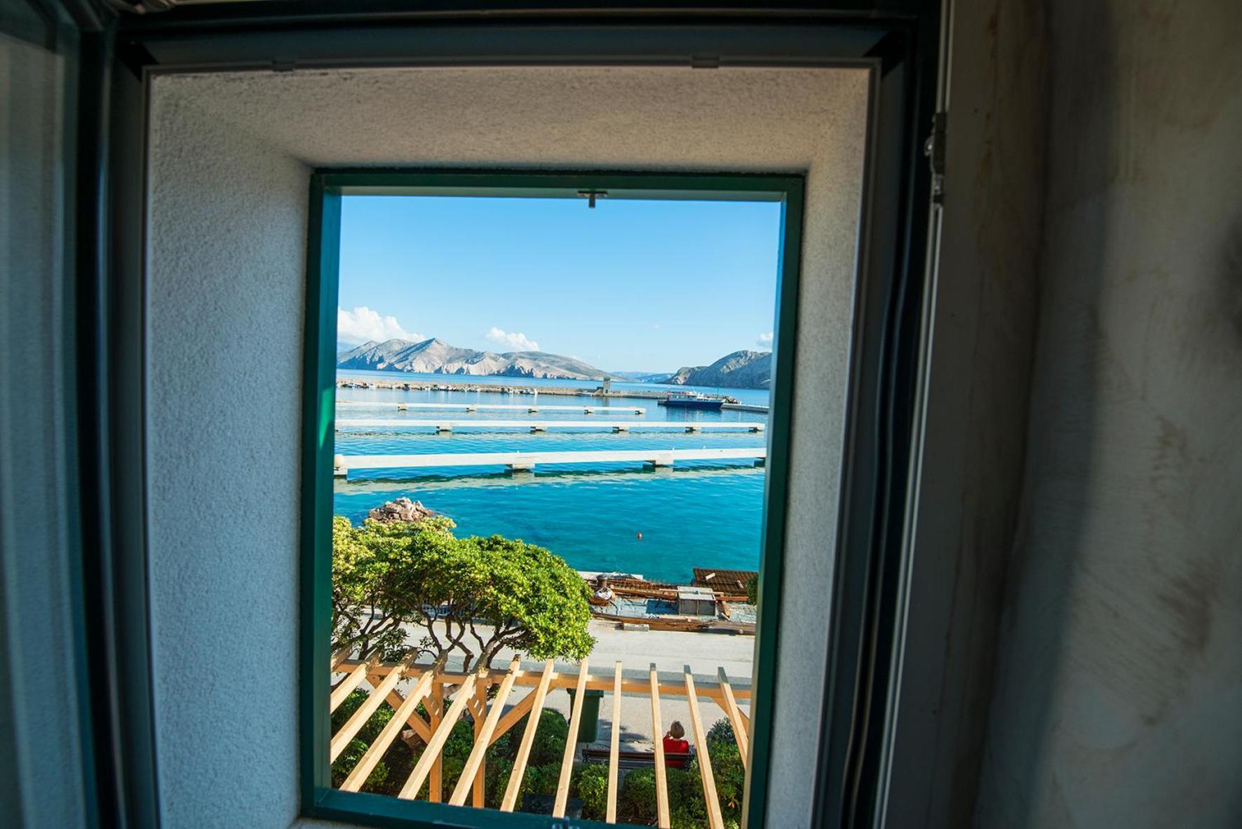 Diana More Baška Eksteriør bilde